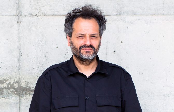 Dr Eduardo Kairuz